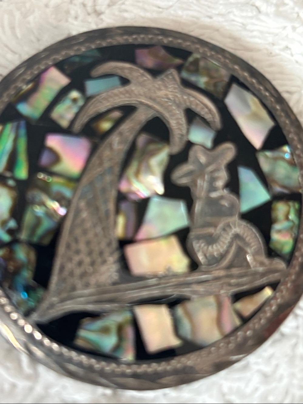 Vintage 925 sterling Silver Abalone inlay pendant/pin.